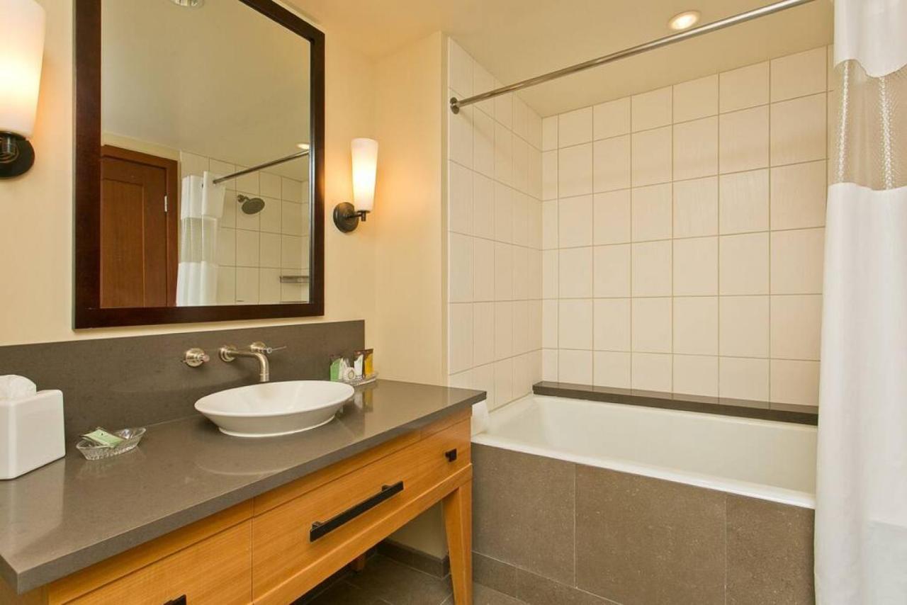 Ko Olina Beach Villas O512 - 2Br Ocean View Luxury Condo With Semi-Private Lagoon Beach & 1 Free Parking Каполей Екстериор снимка